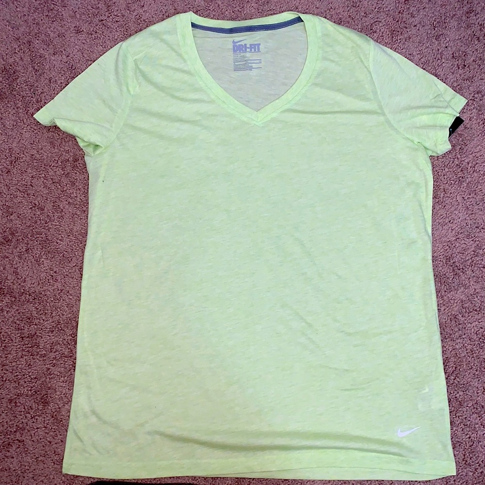 Nike dri-fit tshirt